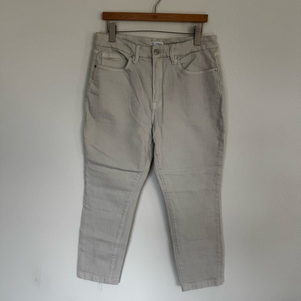 Good American Off-White High Rise Classic Straight Leg Jeans Size 14 - Picture 4 of 7